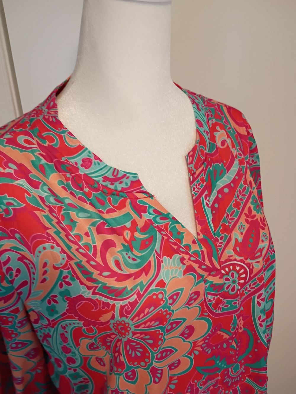 Women’s Paisley V-Neck Blouse in Fuchsia and Teal